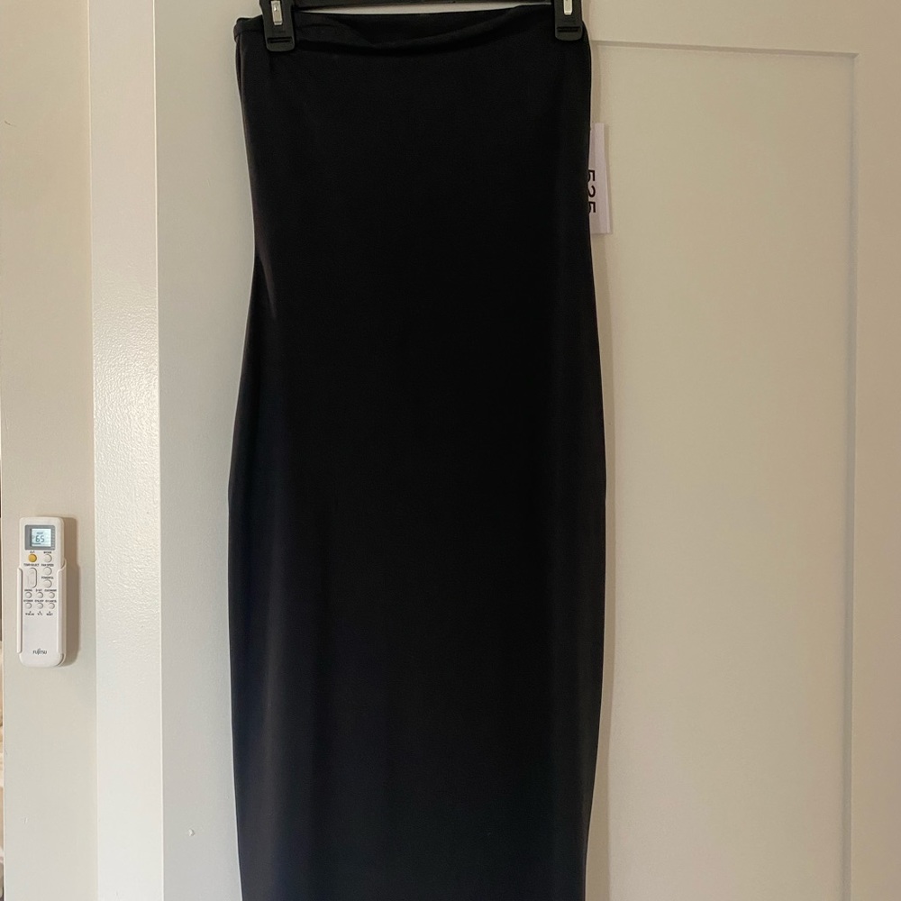 Black strapless dress - mid length